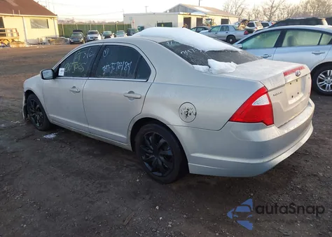 2010 Ford Fusion Se z USA, uszkodzony, nr VIN 3FAHP0HAXAR142634